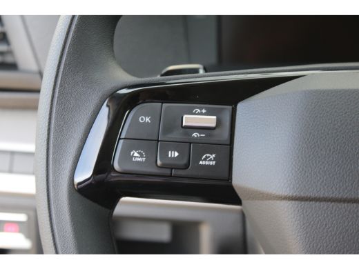 Peugeot e-Expert L3 75 kWh | 8 JAAR GARANTIE | CAMERA | NAVI | DRAADLOOS CARPLAY | COMFORT WAND | ActivLease financial lease