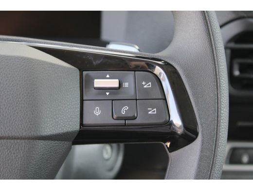 Peugeot e-Expert L3 75 kWh | 8 JAAR GARANTIE | CAMERA | NAVI | DRAADLOOS CARPLAY | COMFORT WAND | ActivLease financial lease
