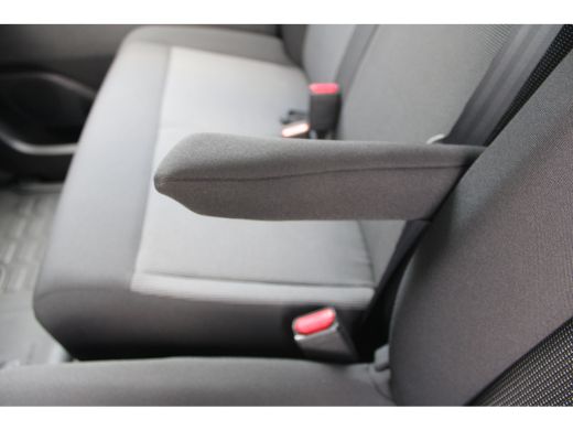 Peugeot e-Expert L3 75 kWh | 8 JAAR GARANTIE | CAMERA | NAVI | DRAADLOOS CARPLAY | COMFORT WAND | ActivLease financial lease