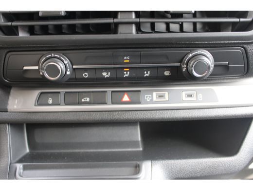 Peugeot e-Expert L3 75 kWh | 8 JAAR GARANTIE | CAMERA | NAVI | DRAADLOOS CARPLAY | COMFORT WAND | ActivLease financial lease