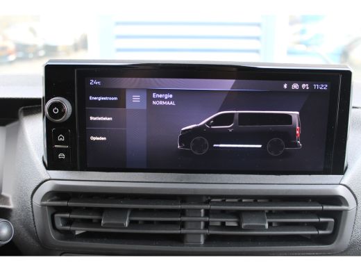 Peugeot e-Expert L3 75 kWh | 8 JAAR GARANTIE | CAMERA | NAVI | DRAADLOOS CARPLAY | COMFORT WAND | ActivLease financial lease