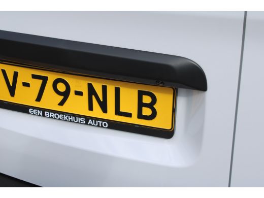 Peugeot e-Expert L3 75 kWh | 8 JAAR GARANTIE | CAMERA | NAVI | DRAADLOOS CARPLAY | COMFORT WAND | ActivLease financial lease