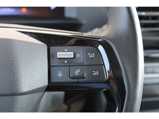 Peugeot Expert 2.0 BlueHDi 145 L3 | Navigatie | Camera | 3-Zits | Long | Keyless | Climate control | ActivLease financial lease