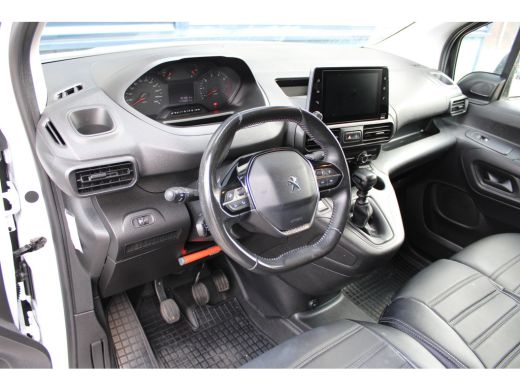 Peugeot Partner 1.5 100 PK | 3-ZITS | 2X SCHUIFDEUR | TREKHAAK | APPLE CARPLAY/ANDROID AUTO | ActivLease financial lease