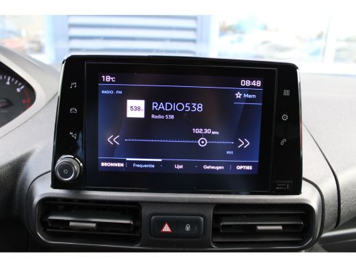 Peugeot Partner 1.5 100 PK | 3-ZITS | 2X SCHUIFDEUR | TREKHAAK | APPLE CARPLAY/ANDROID AUTO | ActivLease financial lease