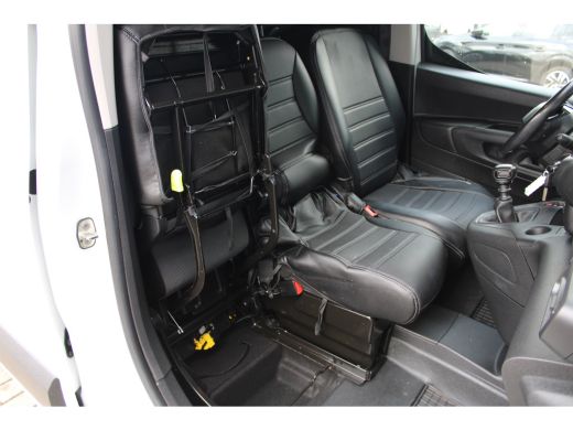 Peugeot Partner 1.5 100 PK | 3-ZITS | 2X SCHUIFDEUR | TREKHAAK | APPLE CARPLAY/ANDROID AUTO | ActivLease financial lease