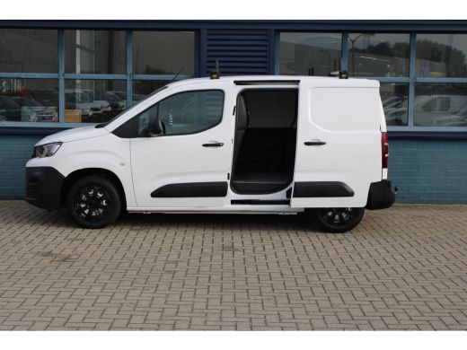 Peugeot Partner 1.5 100 PK | 3-ZITS | 2X SCHUIFDEUR | TREKHAAK | APPLE CARPLAY/ANDROID AUTO | ActivLease financial lease