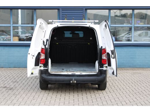 Peugeot Partner 1.5 100 PK | 3-ZITS | 2X SCHUIFDEUR | TREKHAAK | APPLE CARPLAY/ANDROID AUTO | ActivLease financial lease