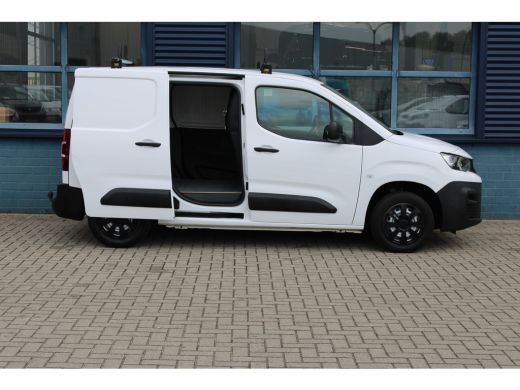 Peugeot Partner 1.5 100 PK | 3-ZITS | 2X SCHUIFDEUR | TREKHAAK | APPLE CARPLAY/ANDROID AUTO | ActivLease financial lease