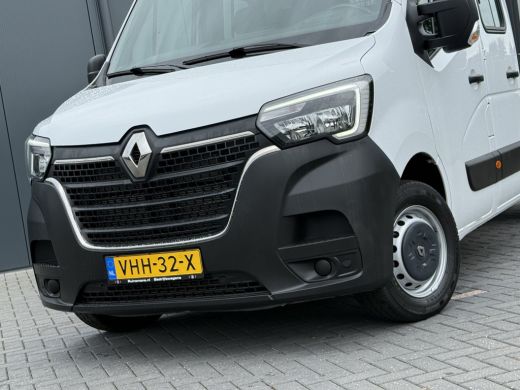 Renault Master 2.3 dCi 135 PK / PICK UP / 27.239 KM! / 7-PERS DUBBELE CABINE / IMPERIAAL / 2.5 TONS TREKHAAK / A... ActivLease financial lease
