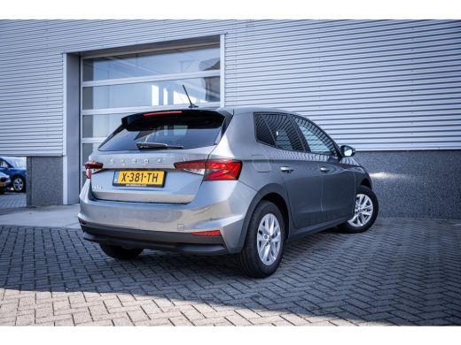 Skoda Fabia 1.0 MPI Ambition | Airco | Cruise control | Lichtmetalen velgen 15" ActivLease financial lease
