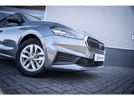 Skoda Fabia 1.0 MPI Ambition | Airco | Cruise control | Lichtmetalen velgen 15" ActivLease financial lease