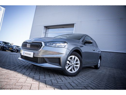 Skoda Fabia 1.0 MPI Ambition | Airco | Cruise control | Lichtmetalen velgen 15" ActivLease financial lease