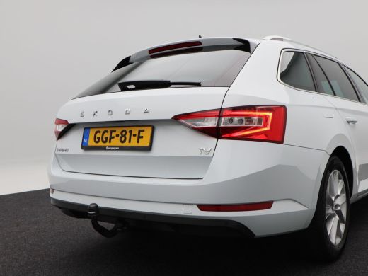 Skoda Superb Combi 1.4 TSi 218 Pk iV Business Edition Plus | Cruise Control | Climatronic | Navigatie | Trekha... ActivLease financial lease