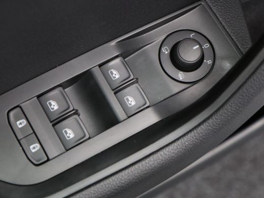 Skoda Superb Combi 1.4 TSi 218 Pk iV Business Edition Plus | Cruise Control | Climatronic | Navigatie | Trekha... ActivLease financial lease