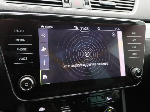 Skoda Superb Combi 1.4 TSi 218 Pk iV Business Edition Plus | Cruise Control | Climatronic | Navigatie | Trekha... ActivLease financial lease