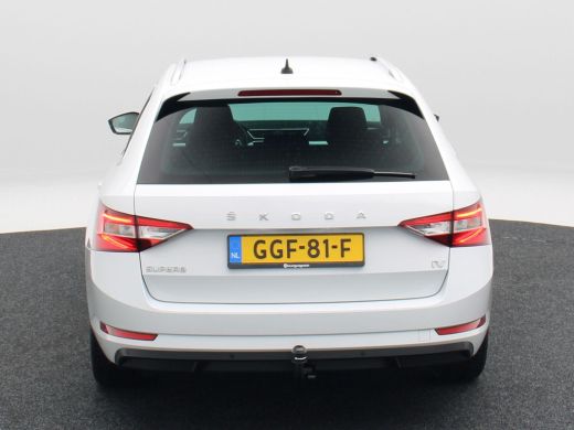Skoda Superb Combi 1.4 TSi 218 Pk iV Business Edition Plus | Cruise Control | Climatronic | Navigatie | Trekha... ActivLease financial lease