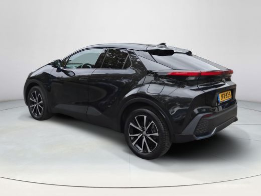 Toyota C-HR 2.0 Plug-in Hybrid 220 Dynamic ActivLease financial lease