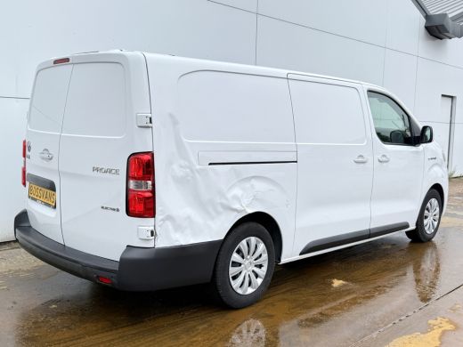 Toyota ProAce 75kWh 136PK L2 Elektrisch 93.3% (SOH) 330km WLTP Snelladen Cruise Control Climate Control Carplay... ActivLease financial lease