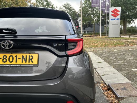 Toyota Yaris 1.5 Hybrid 115 First Edition ActivLease financial lease