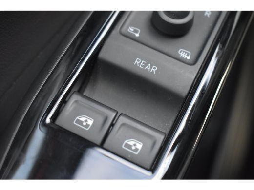Volkswagen ID.4 77kWh GTX 299PK | Warmtepomp | Panoramadak | Elektrische wegklapbare trekhaak | Sport Pakket Plus... ActivLease financial lease
