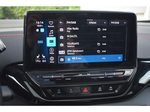 Volkswagen ID.4 77kWh GTX 299PK | Warmtepomp | Panoramadak | Elektrische wegklapbare trekhaak | Sport Pakket Plus... ActivLease financial lease
