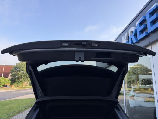Volkswagen ID.4 Pro 77 kWh VOL | Pano | Hud | Memory | Trekhaak ActivLease financial lease