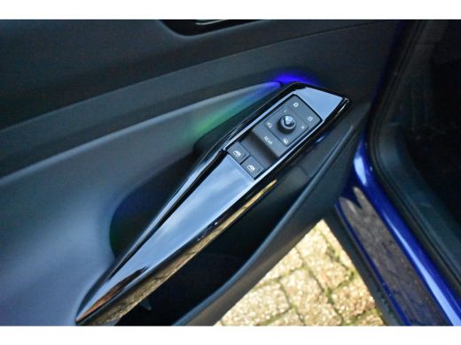 Volkswagen ID.4 Pro Limited Edition | 'App-Connect' draadloze smartphone integratie | Achterbank in ongelijke del... ActivLease financial lease