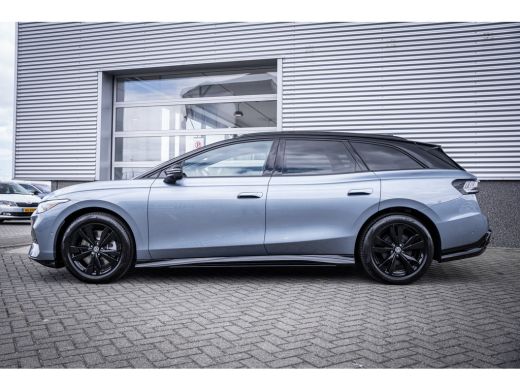 Volkswagen ID.7 Limited Edition Plus | Koplampverlichting LED Matrix (IQ.Light) | Sfeerverlichting interieur (30 ... ActivLease financial lease