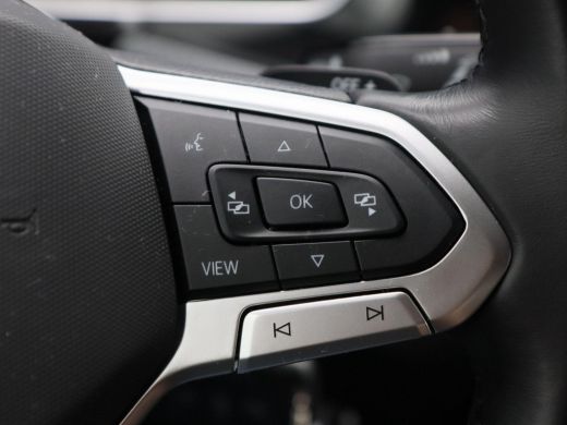 Volkswagen T-Cross 1.0 TSi 110 Pk Automaat R-Line | Stoelverwarming | Camera | Adaptive Cruise | Navigatie | Climatr... ActivLease financial lease
