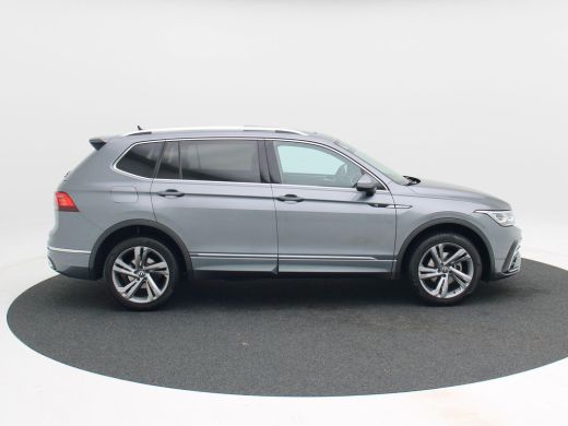 Volkswagen Tiguan Allspace 1.5 TSi 150 Pk Automaat R-Line Business+ 7 Pers | Panorama Dak | Stoel/Stuur Verwarming | Camera ... ActivLease financial lease