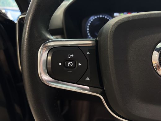 Volvo  XC40 1.5 T4 Recharge Inscription Expression | BLIS | Camera | Panoramadak | Keyless start / entry | Tr... ActivLease financial lease