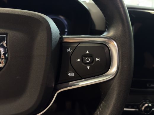 Volvo  XC40 1.5 T4 Recharge Inscription Expression | BLIS | Camera | Panoramadak | Keyless start / entry | Tr... ActivLease financial lease