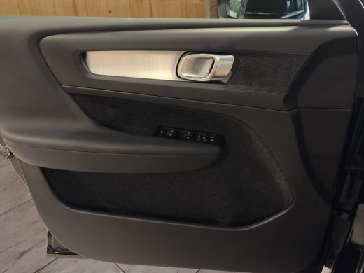 Volvo  XC40 1.5 T4 Recharge Inscription Expression | BLIS | Camera | Panoramadak | Keyless start / entry | Tr... ActivLease financial lease