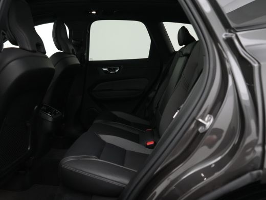 Volvo  XC60 B5 R-Design | BTW-auto | Harman/Kardon | Panoramadak | Sportstoel Nappa | Trekhaak | Elek Stoelen... ActivLease financial lease