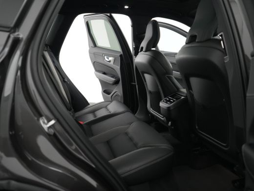 Volvo  XC60 B5 R-Design | BTW-auto | Harman/Kardon | Panoramadak | Sportstoel Nappa | Trekhaak | Elek Stoelen... ActivLease financial lease
