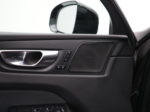 Volvo  XC60 B5 R-Design | BTW-auto | Harman/Kardon | Panoramadak | Sportstoel Nappa | Trekhaak | Elek Stoelen... ActivLease financial lease