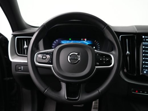 Volvo  XC60 B5 R-Design | BTW-auto | Harman/Kardon | Panoramadak | Sportstoel Nappa | Trekhaak | Elek Stoelen... ActivLease financial lease