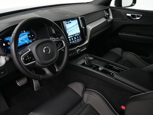Volvo  XC60 B5 R-Design | BTW-auto | Harman/Kardon | Panoramadak | Sportstoel Nappa | Trekhaak | Elek Stoelen... ActivLease financial lease