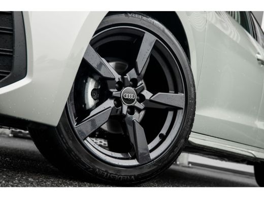Audi A1 Sportback Sportback 25 TFSI S edition | Stoelverwarming | 17" | | Alarm klasse 1(startblokkering) | Apple C... ActivLease financial lease