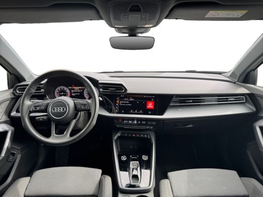 Audi A3 Limousine 30 115pk TFSI S edition Parkeerassistent | Elektr. instel. bestuurd.stoel | Stoelverwar... ActivLease financial lease