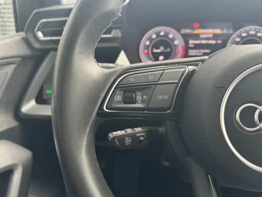 Audi A3 Limousine 30 115pk TFSI S edition Parkeerassistent | Elektr. instel. bestuurd.stoel | Stoelverwar... ActivLease financial lease