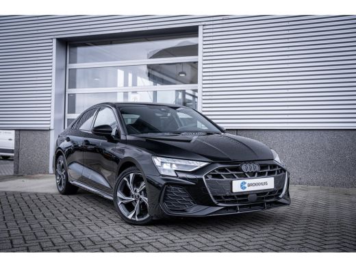Audi A3 Limousine 30 TFSI S edition | Airco (automatisch) | Apple Carplay/Android Auto|telefoonintegratie... ActivLease financial lease