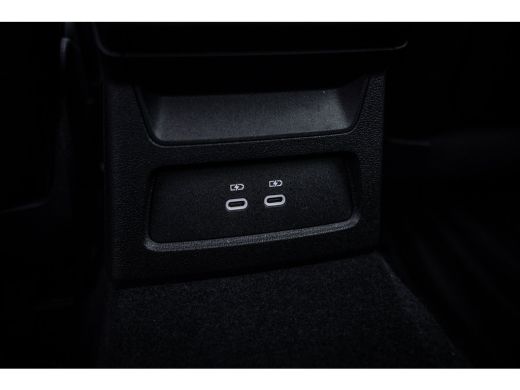 Audi A3 Limousine 30 TFSI S edition | Airco (automatisch) | Apple Carplay/Android Auto|telefoonintegratie... ActivLease financial lease