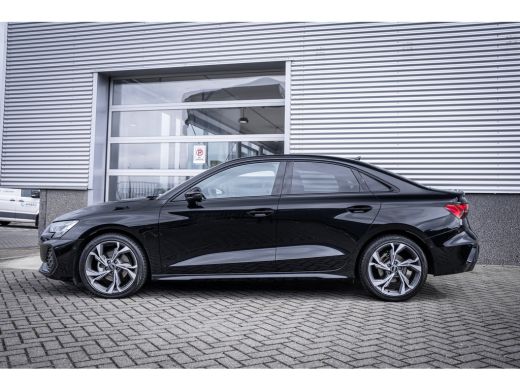 Audi A3 Limousine 30 TFSI S edition | Airco (automatisch) | Apple Carplay/Android Auto|telefoonintegratie... ActivLease financial lease