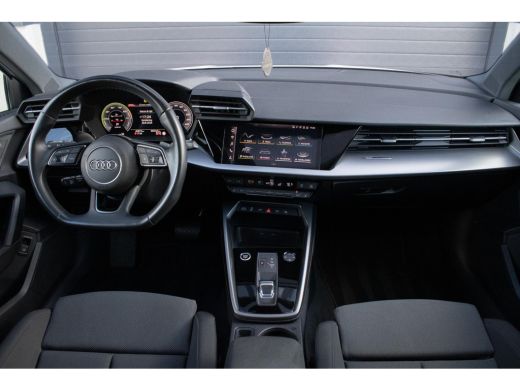 Audi A3 Sportback 40TFSIe Sline Pano Camera Maxton Keyless Stoelverwarming ActivLease financial lease
