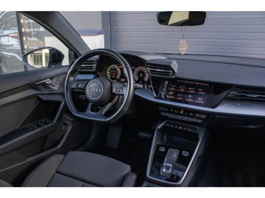 Audi A3 Sportback 40TFSIe Sline Pano Camera Maxton Keyless Stoelverwarming ActivLease financial lease