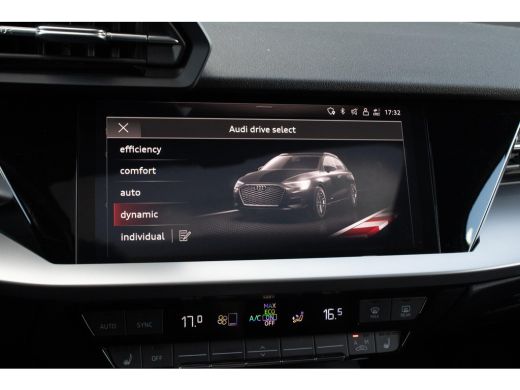 Audi A3 Sportback 40TFSIe Sline Pano Camera Maxton Keyless Stoelverwarming ActivLease financial lease