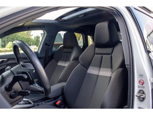 Audi A3 Sportback 40TFSIe Sline Pano Camera Maxton Keyless Stoelverwarming ActivLease financial lease