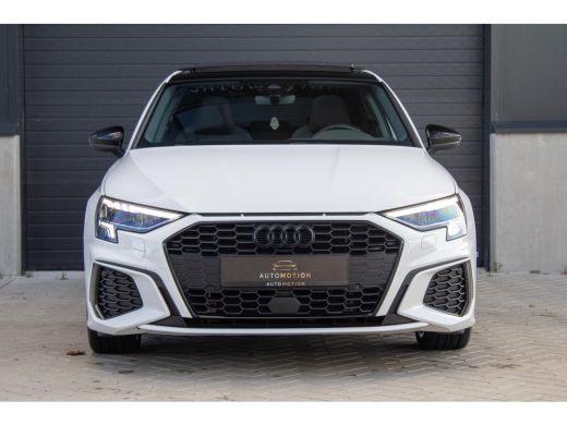 Audi A3 Sportback 40TFSIe Sline Pano Camera Maxton Keyless Stoelverwarming ActivLease financial lease